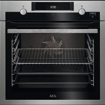 AEG Mastery SteamBake BCE455350M TROUBA S PARNÍ FUNKCÍ - akce